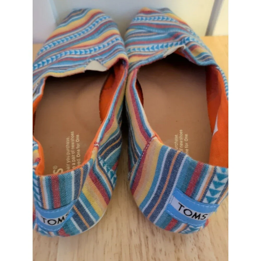 TOMS Women's Stripe Slip On Flats Size 10